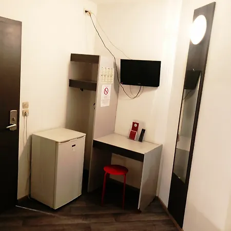 25 Hotel 3*
